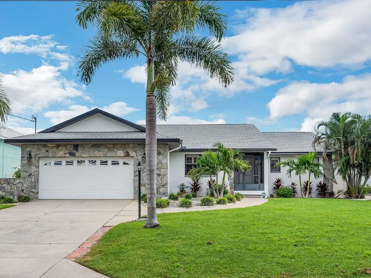 743 Kingston Court, Apollo Beach, FL 33572 - #1