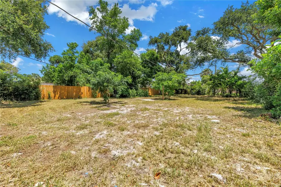 930 Alcazar Way S, Saint Petersburg, FL 33705 - #3