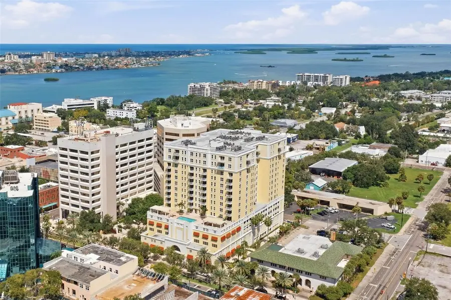 628 Cleveland Street #809, Clearwater, FL 33755 - #3