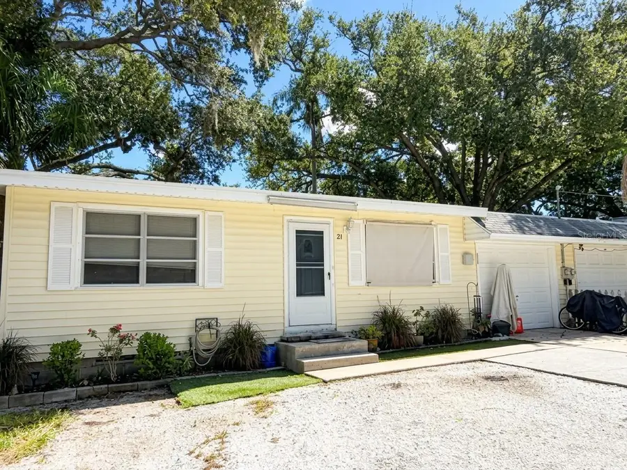 211 4th Place Sw, Largo, FL 33770 - #3