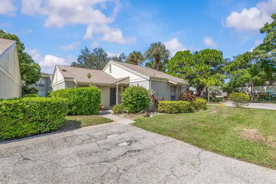1 Windrush Bay Drive, Tarpon Springs, FL 34689 - #2