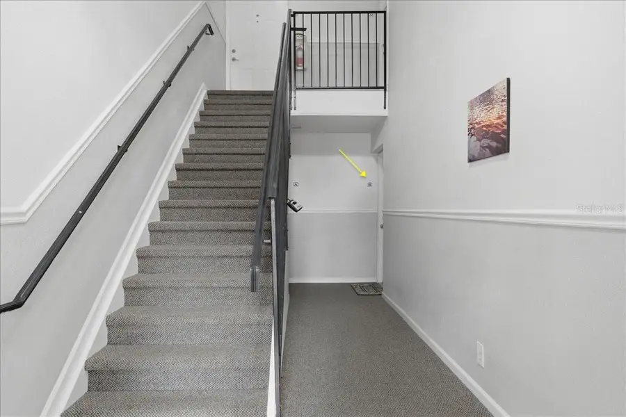 111 Seahorse Drive Se #B, Saint Petersburg, FL 33705 - #2