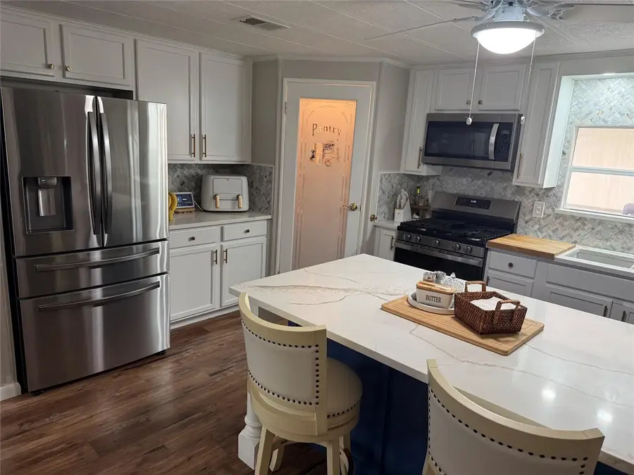 109 N Saint Thomas Circle, Apollo Beach, FL 33572 - #2