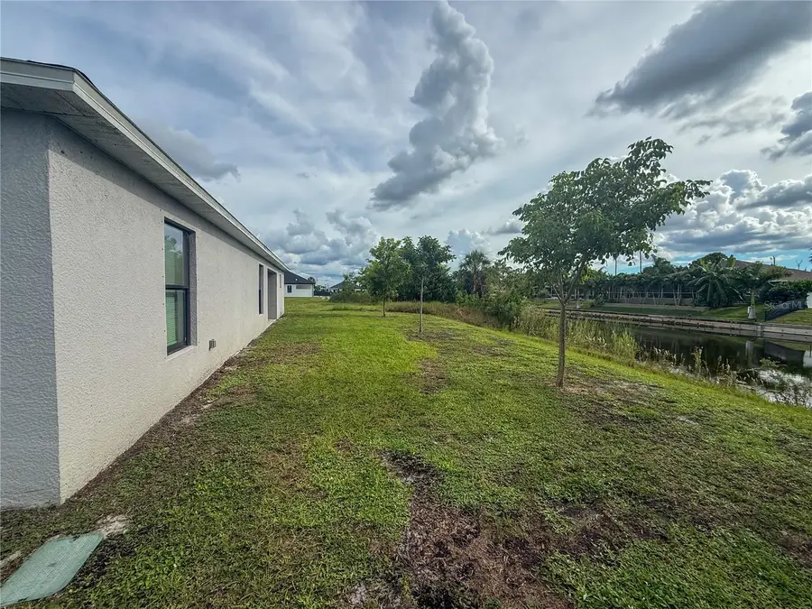 514 NE 5th Place, Cape Coral, FL 33909 - #2