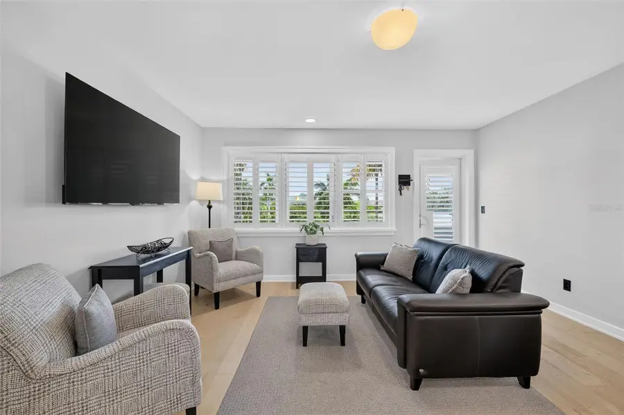 491 1st Street S #315, Saint Petersburg, FL 33701 - #3