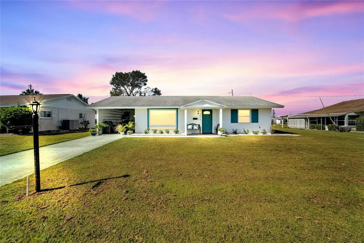 1216 Hacienda Drive, Sun City Center, FL 33573 - #1