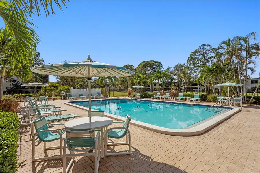 4910 Bay Street Ne #111, Saint Petersburg, FL 33703 - #2