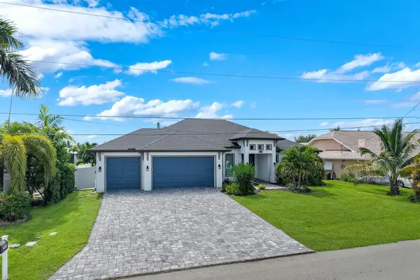 2126 NE 2nd Street, CAPE CORAL, FL 33909