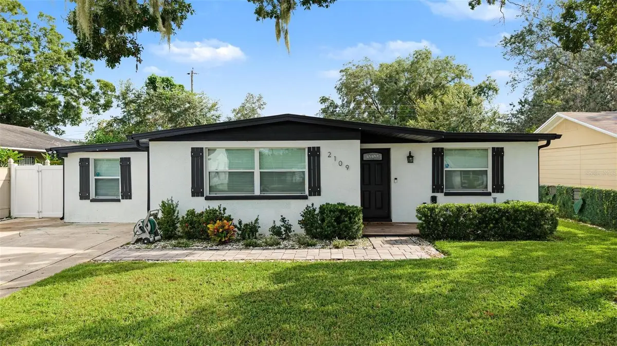 2109 E Flora Street, Tampa, FL 33610 - #1