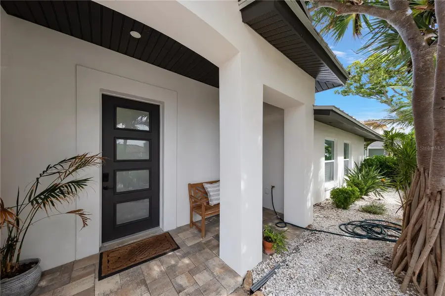 430 Palm Island Se, Clearwater Beach, FL 33767 - #3