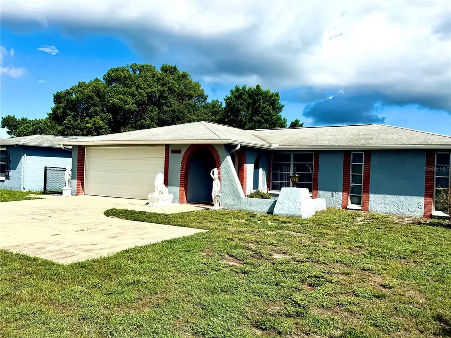7625 Embassy Boulevard, Port Richey, FL 34668 - #2