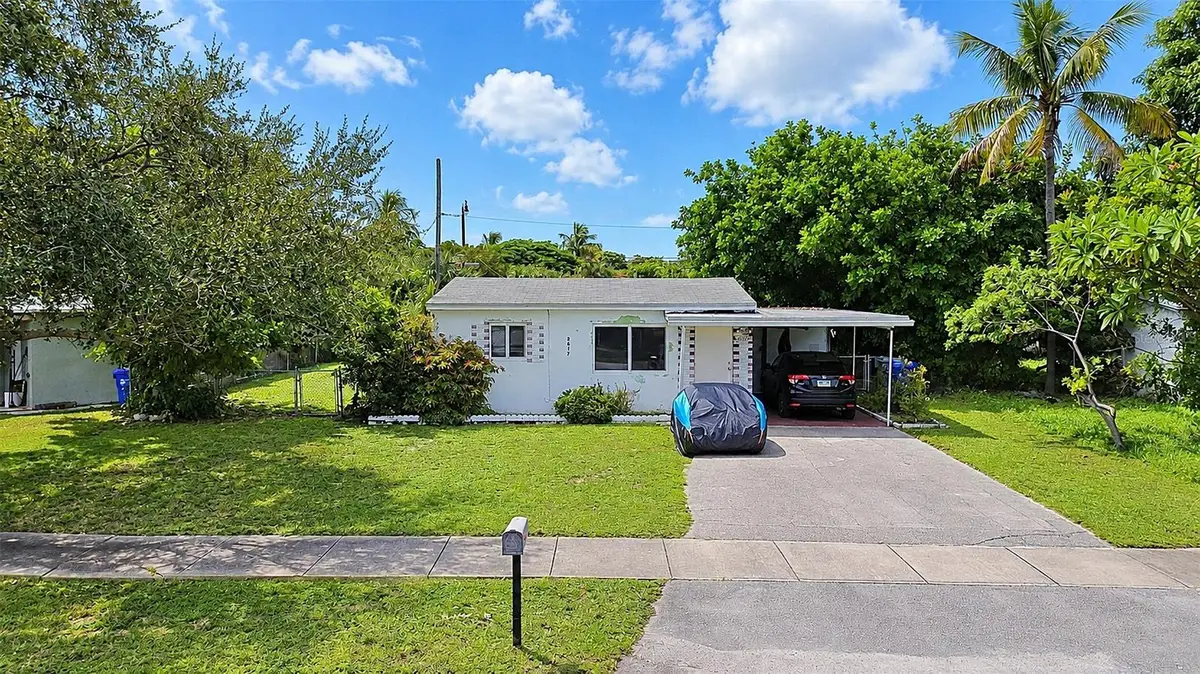 2617 NE 16th Avenue, Pompano Beach, FL 33064 - #1