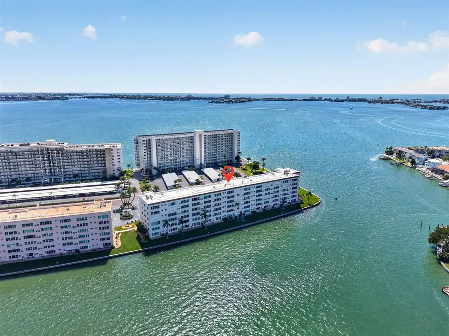 6075 Shore Boulevard S #512, Gulfport, FL 33707 - #2