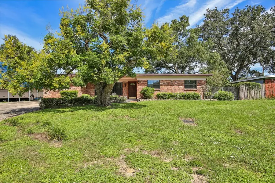 512 White Oak Avenue, Brandon, FL 33510 - #2