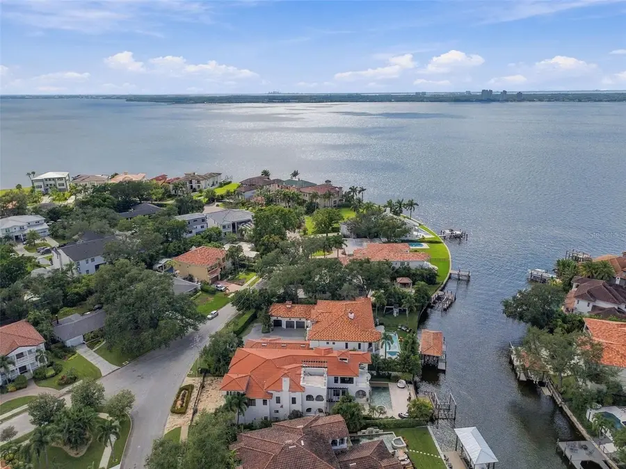 58 Martinique Avenue #1/2, Tampa, FL 33606 - #2