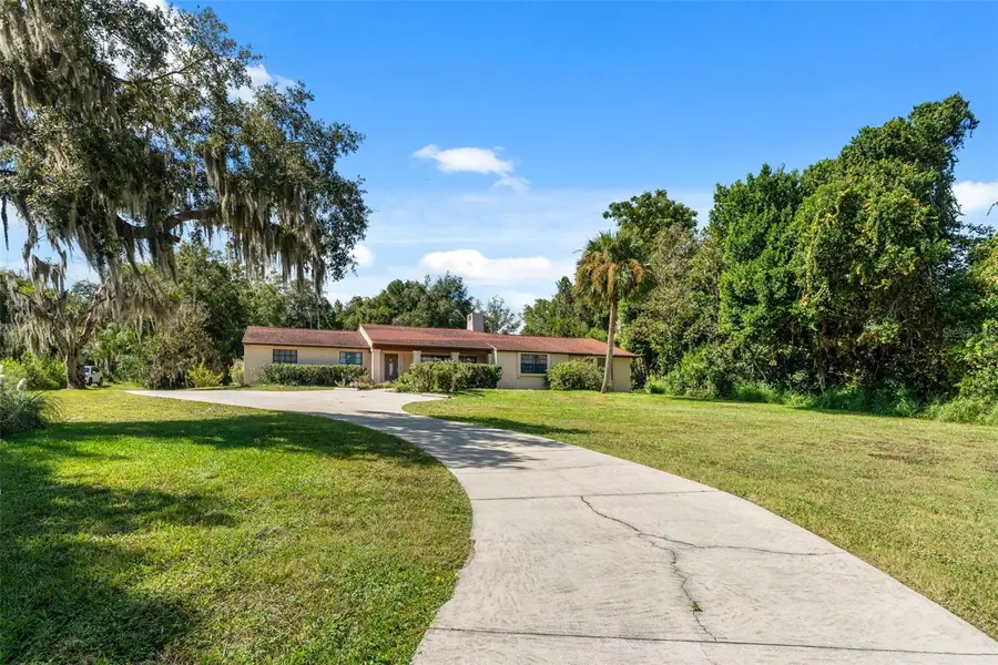8943 Silver Lake Drive, Leesburg, FL 34788 - #2