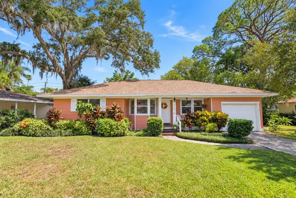 1725 San Mateo Drive, DUNEDIN, FL 34698