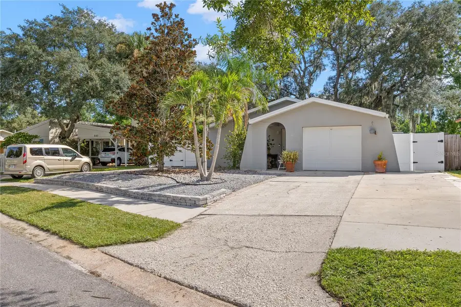 630 6th Avenue N, Safety Harbor, FL 34695 - #3