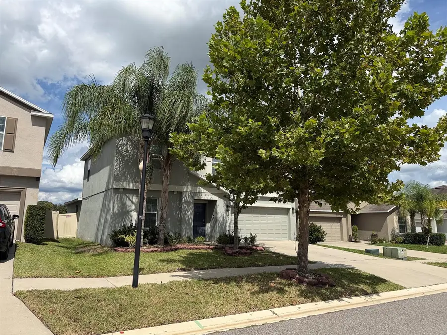 3908 Kearsney Abbey Circle, Dover, FL 33527 - #3