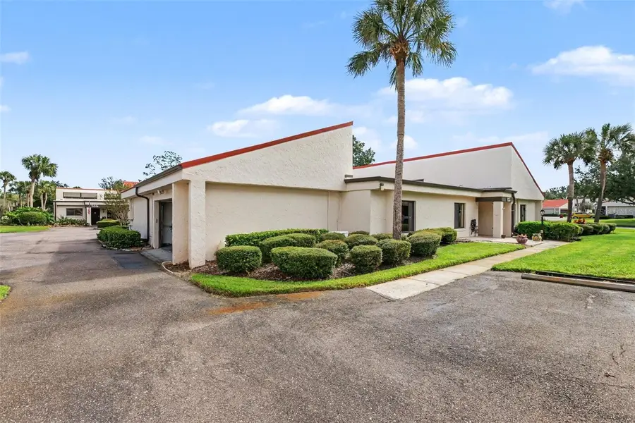 103 Valencia Court N, Plant City, FL 33566 - #2
