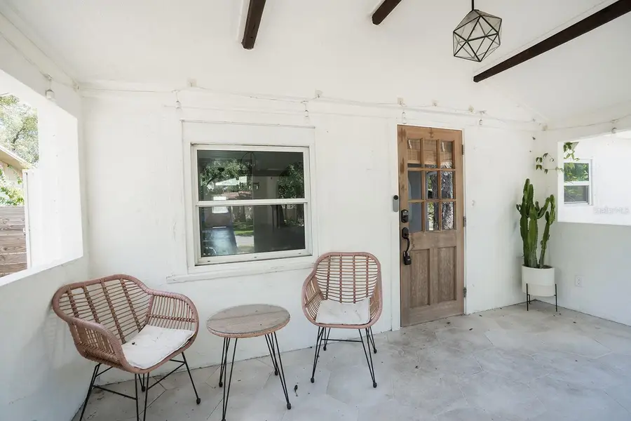 1112 W Kirby Street, Tampa, FL 33604 - #3