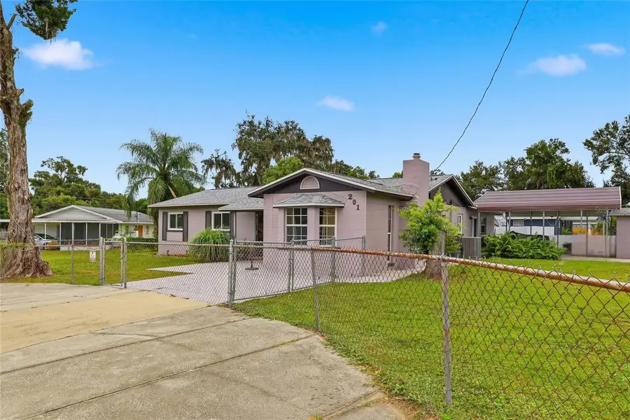 201 E Wheeler Road, Seffner, FL 33584 - #2