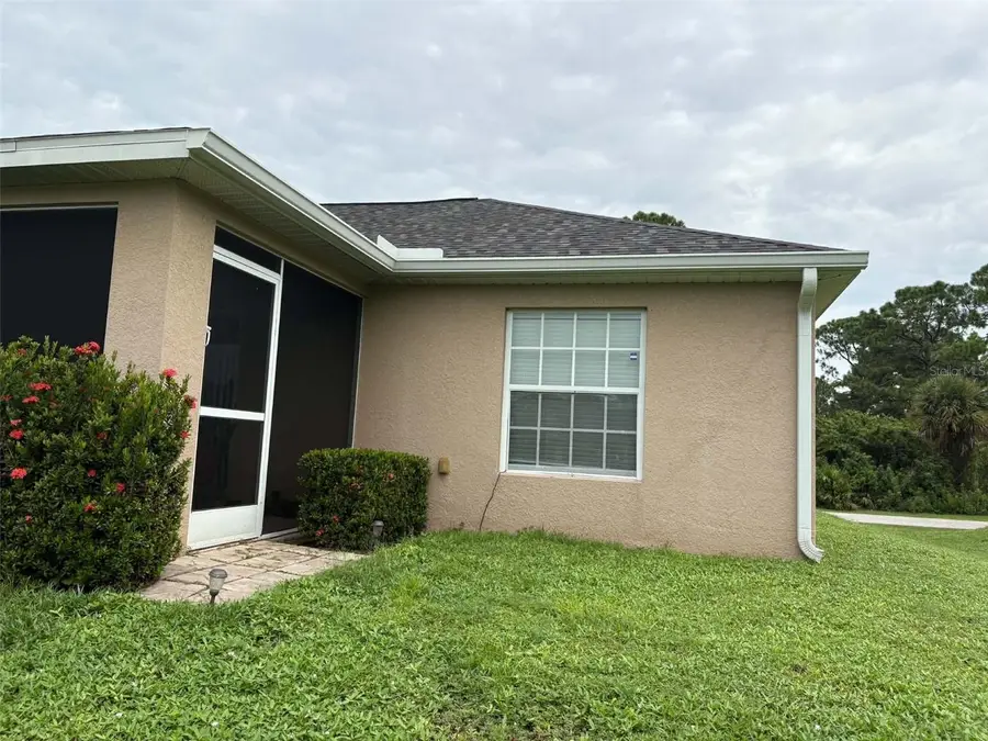 3703 4th Street Sw, Lehigh Acres, FL 33976 - #3