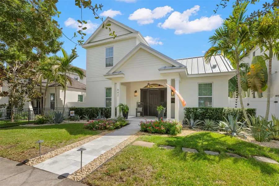 842 19th Avenue N, Saint Petersburg, FL 33704 - #3