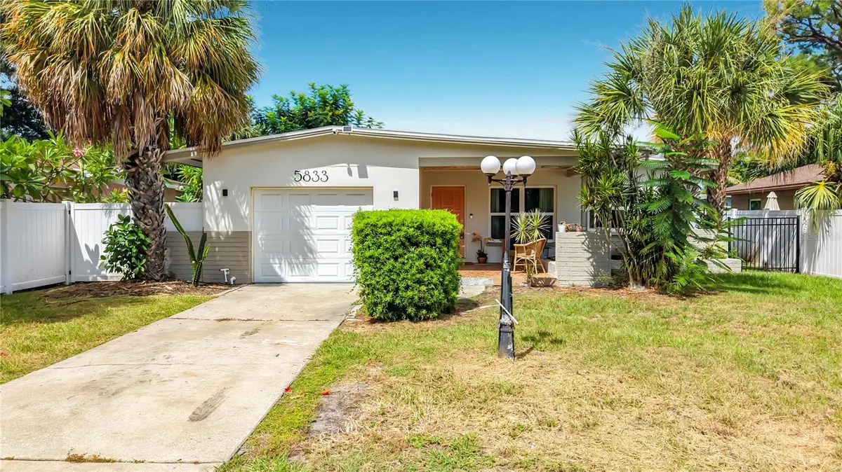 5833 Dartmouth Avenue N, Saint Petersburg, FL 33710 - #1