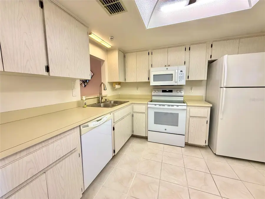 10816 Laquinta Drive, New Port Richey, FL 34654 - #3
