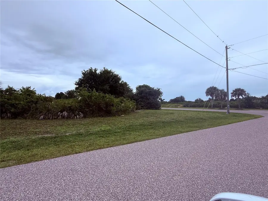 101 Wright Drive, Rotonda West, FL 33947 - #3