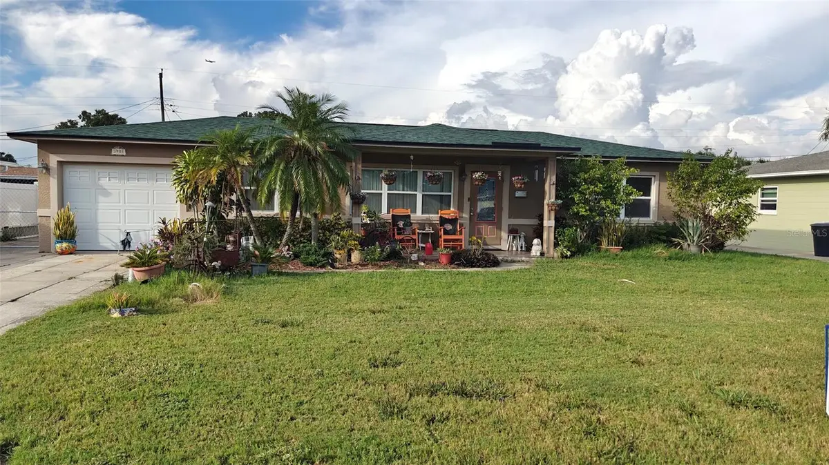 3901 Yardley Avenue N, Saint Petersburg, FL 33713 - #1