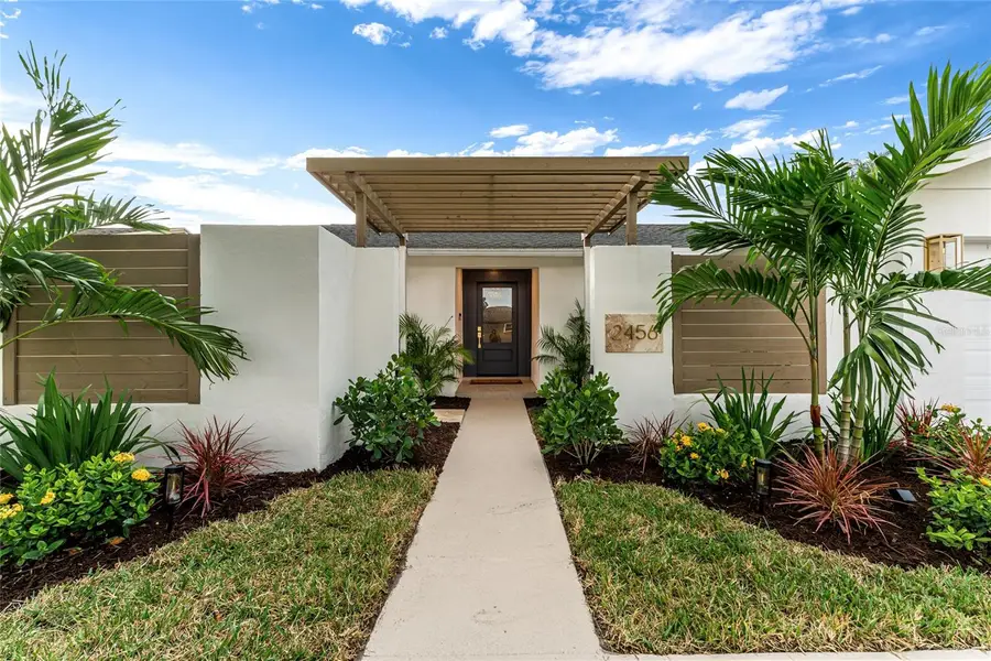 2456 Timbercrest Circle W, Clearwater, FL 33763 - #2