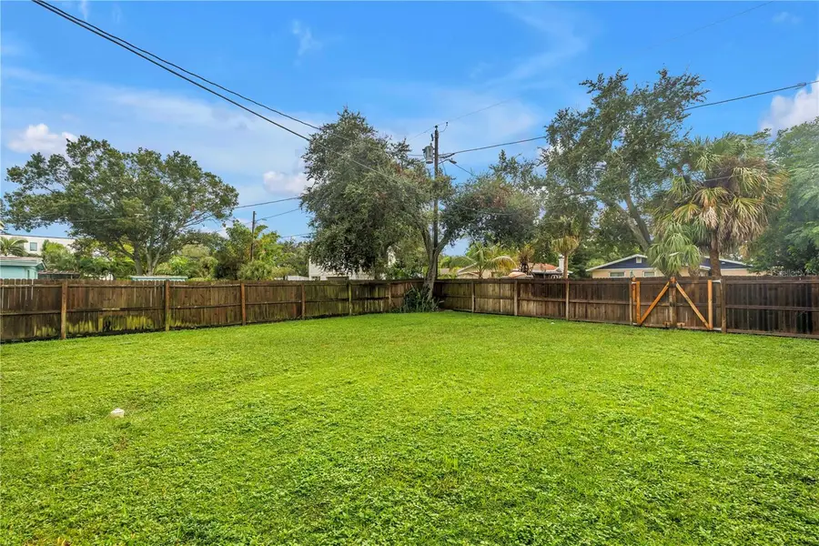 2511 Quincy Street S, Saint Petersburg, FL 33711 - #3