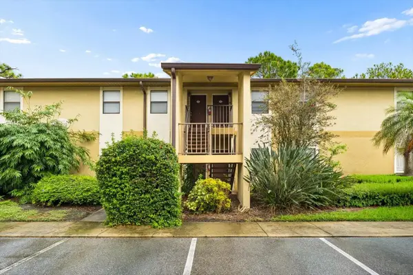 10199 Sailwinds Boulevard S #103, LARGO, FL 33773