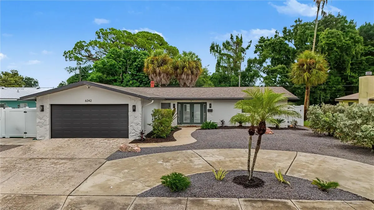 6342 31st Street S, Saint Petersburg, FL 33712 - #1