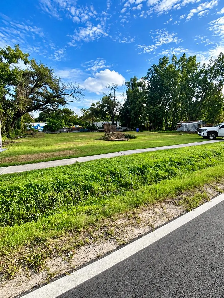 8515 Nundy Avenue, Gibsonton, FL 33534 - #1