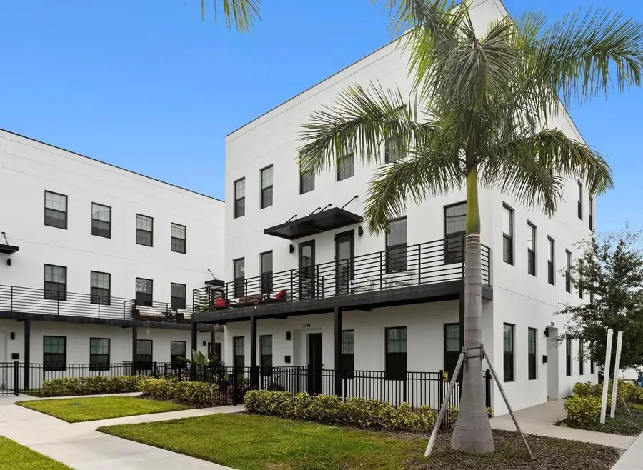 2742 5th Avenue S, Saint Petersburg, FL 33712 - #2