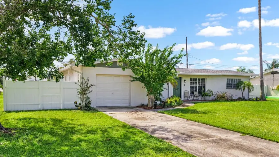 500 Florida Circle S, Apollo Beach, FL 33572 - #3