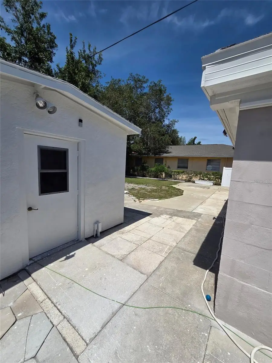 8205 48th Avenue N, Saint Petersburg, FL 33709 - #2
