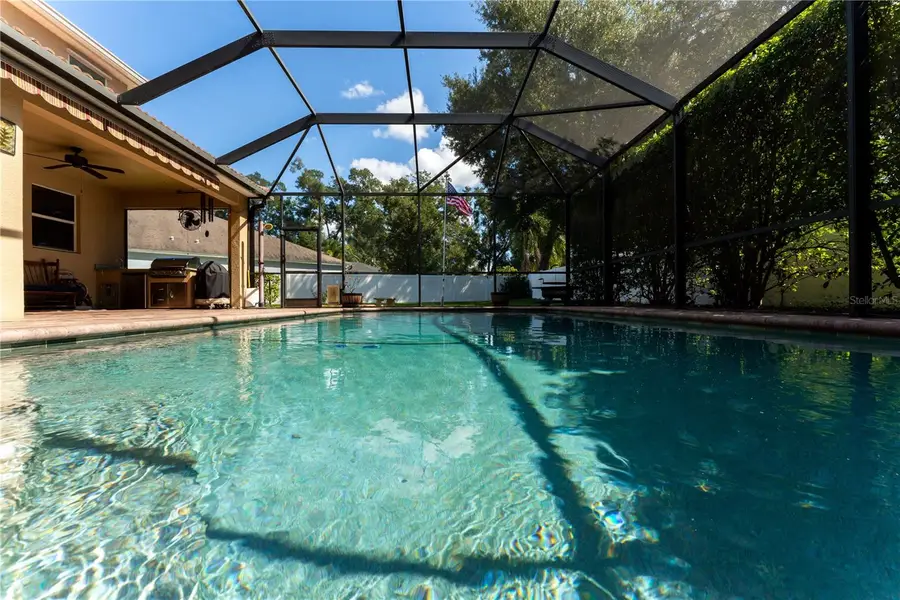 215 Parsons Woods Drive, Seffner, FL 33584 - #2