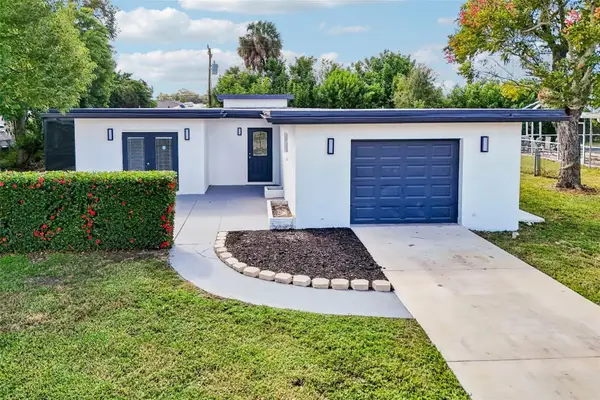 22159 Oneida Avenue, PORT CHARLOTTE, FL 33952
