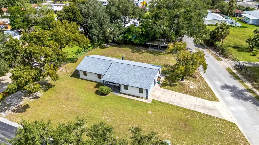 8605 Grandview Drive, Temple Terrace, FL 33617 - #3