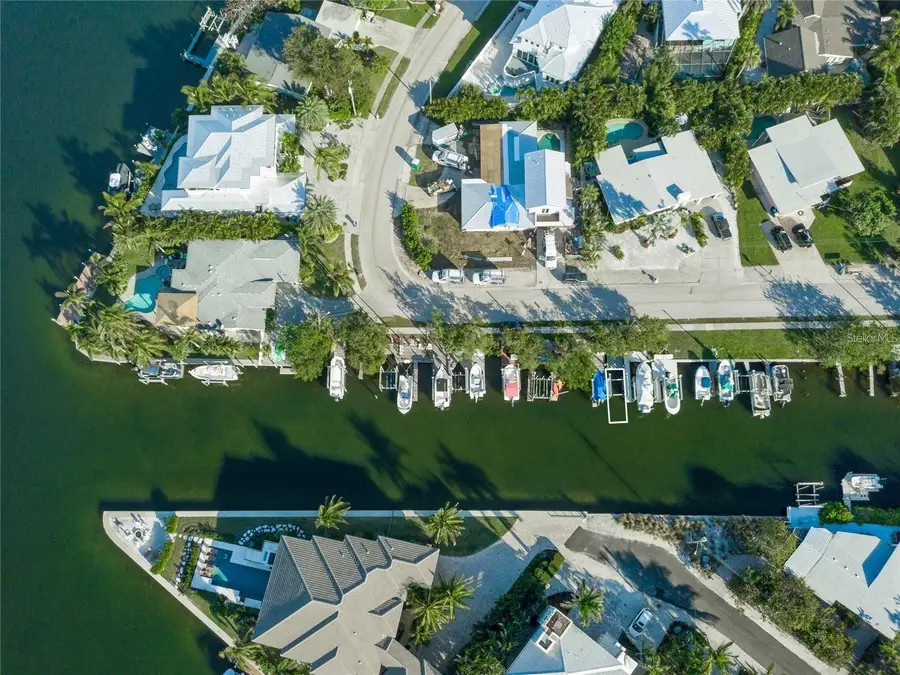 238 85th Street #20, Holmes Beach, FL 34217 - #2