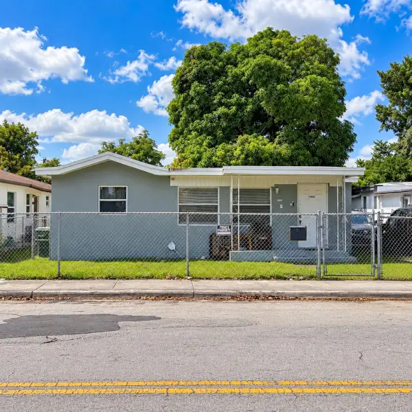 17930 SW 104th Avenue, MIAMI, FL 33157