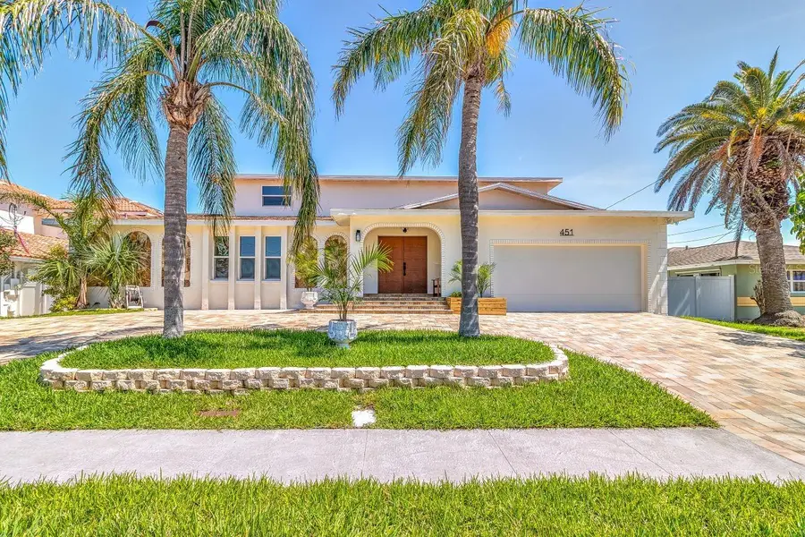 451 Palm Island Ne, Clearwater Beach, FL 33767 - #2
