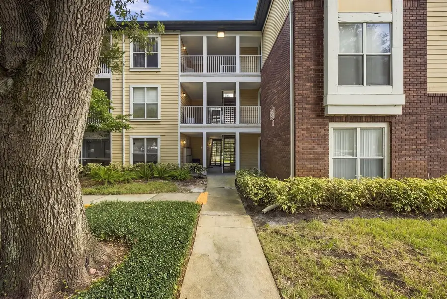 10020 Strafford Oak Court #914, Tampa, FL 33624 - #2
