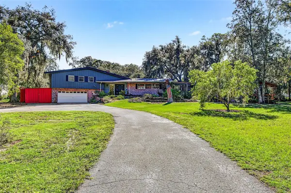 15300 Lake Iola Road, DADE CITY, FL 33523