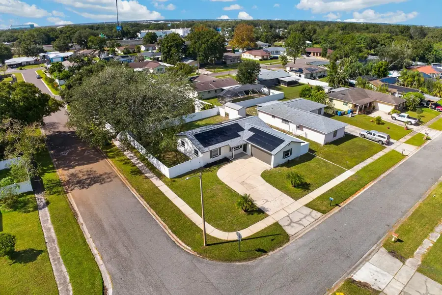 1002 Winchester Court, Brandon, FL 33510 - #2