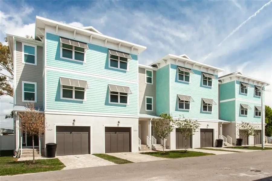 1273 Savona Drive Ne, Saint Petersburg, FL 33702 - #2